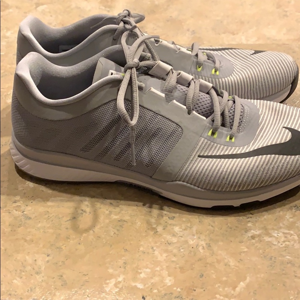 Nike Zoom Speed Men’s TR Shoes-Gray/Volt/Black
